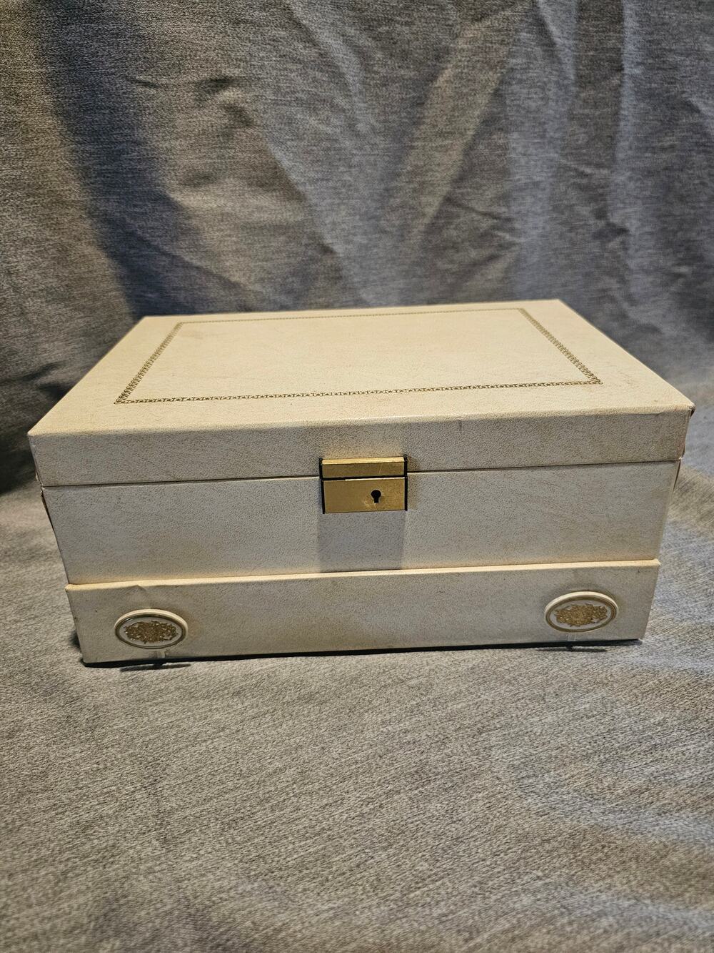 60s Vtg MCM Large Cream Gold Color Princess Gardner Jewelry Box Red Velvet Satin